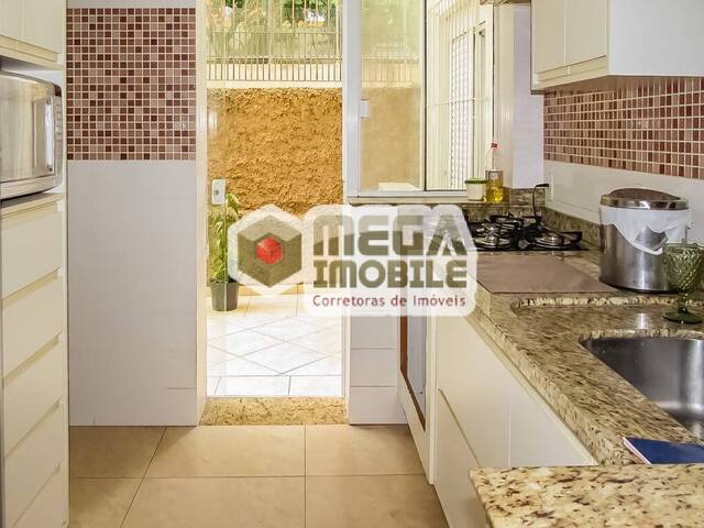 #3003 - Apartamento para Venda em Florianópolis - SC