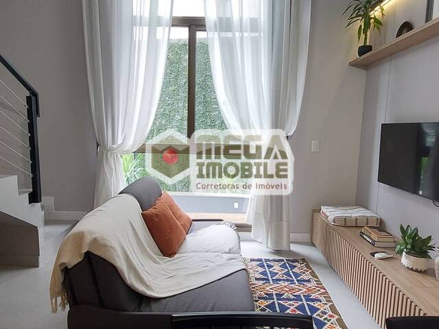 #3497 - Apartamento para Venda em Florianópolis - SC