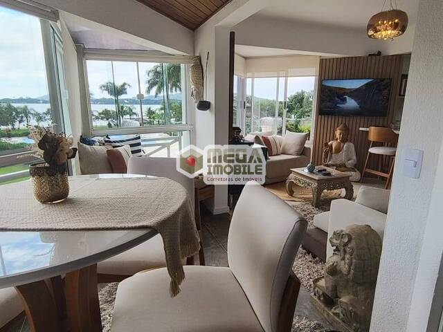 #3503 - Apartamento para Venda em Florianópolis - SC