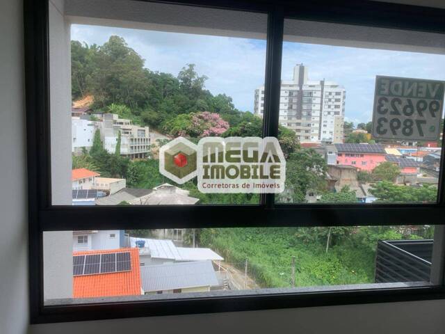 #3689 - Apartamento para Venda em Florianópolis - SC