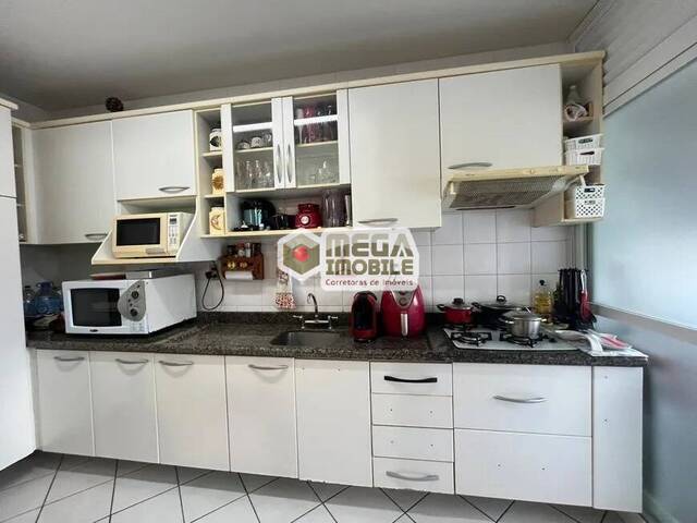 Apartamento para Venda em Florianópolis - 2