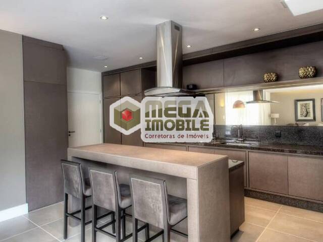 #3722 - Apartamento para Venda em Florianópolis - SC