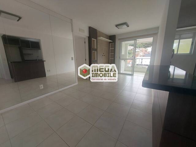 Apartamento para Venda em Florianópolis - 5