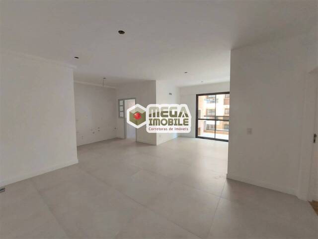 Apartamento para Venda em Florianópolis - 5