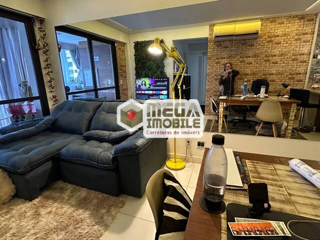 #3819 - Apartamento para Venda em Florianópolis - SC