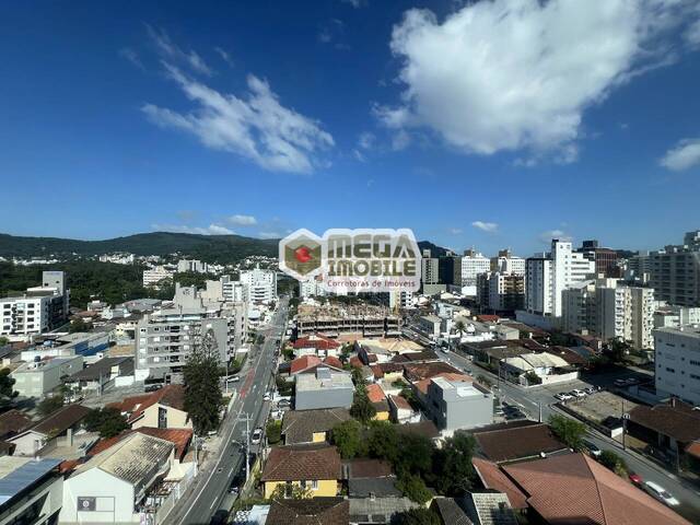 Sala para Venda em Florianópolis - 4