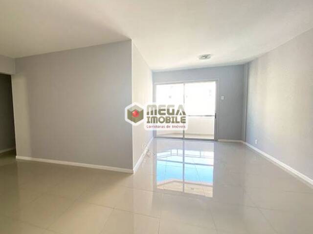 #3956 - Apartamento para Venda em Florianópolis - SC - 2