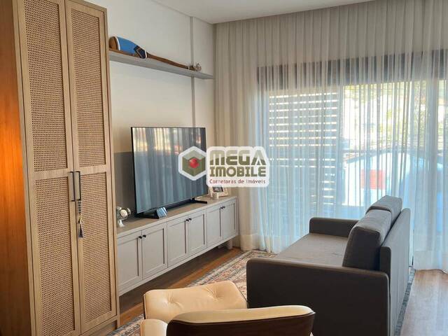 #3957 - Apartamento para Venda em Florianópolis - SC - 3