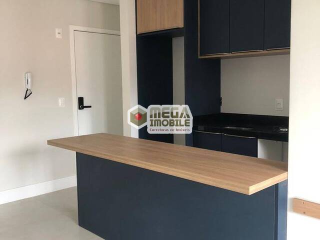 #3977 - Apartamento para Venda em Florianópolis - SC