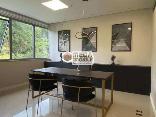 Sala para Venda em Florianópolis - 4