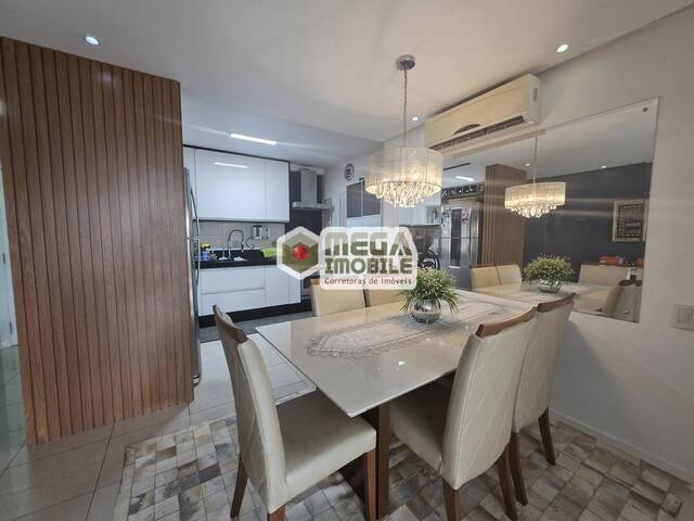 #4086 - Apartamento para Venda em Florianópolis - SC