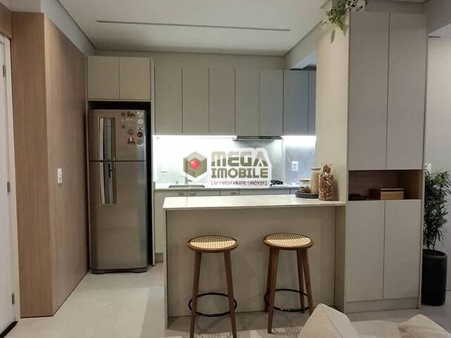 #4091 - Apartamento para Venda em Florianópolis - SC - 2