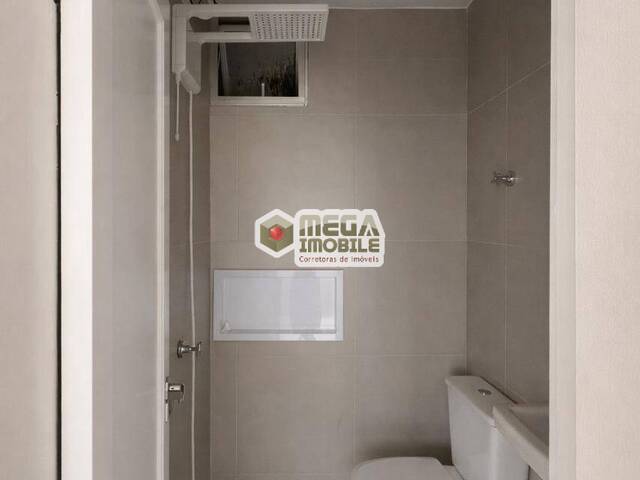 Sala para Venda em Florianópolis - 4