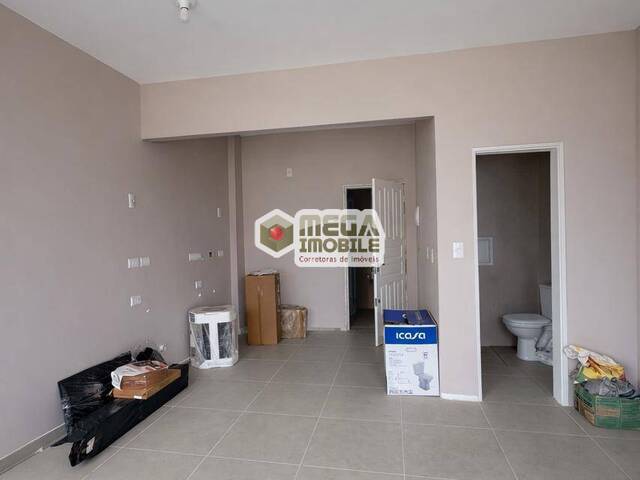 Sala para Venda em Florianópolis - 5