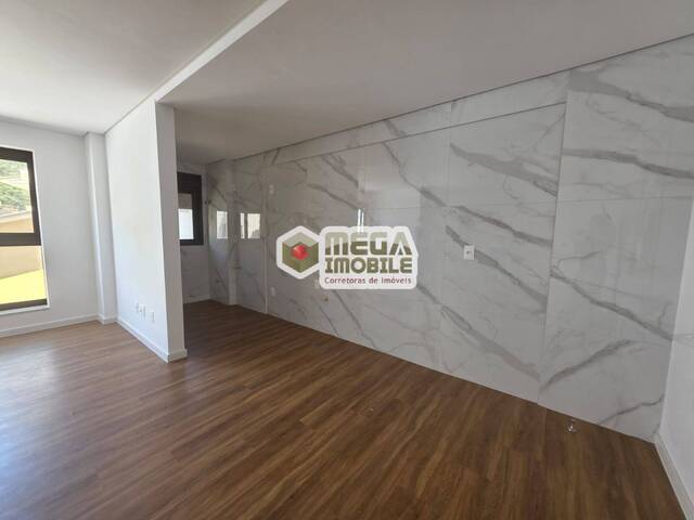 #4055 - Apartamento para Venda em Florianópolis - SC
