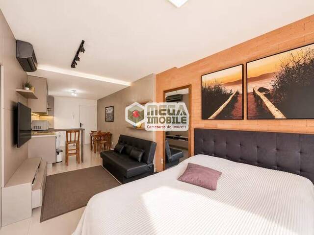 Apartamento para Venda em Florianópolis - 2