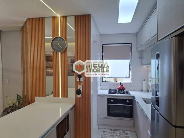 Apartamento para Venda em Florianópolis - 5