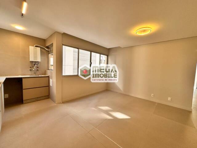 Apartamento para Venda em Florianópolis - 5