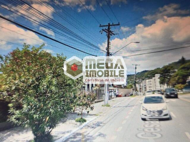 Área para Venda em Florianópolis - 3