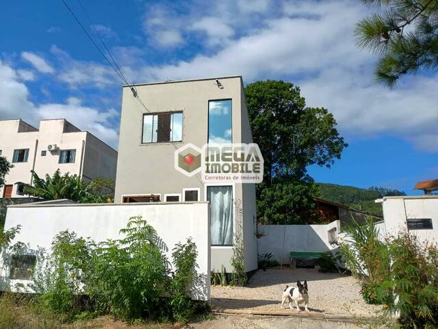 #4141 - Casa para Venda em Governador Celso Ramos - SC