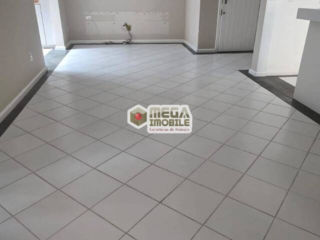 Apartamento para Venda em Florianópolis - 3