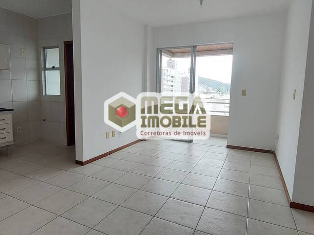 #4146 - Apartamento para Venda em Florianópolis - SC