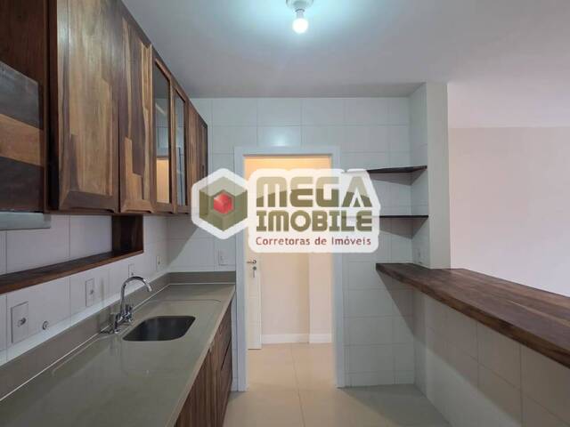 Apartamento para Venda em Florianópolis - 3