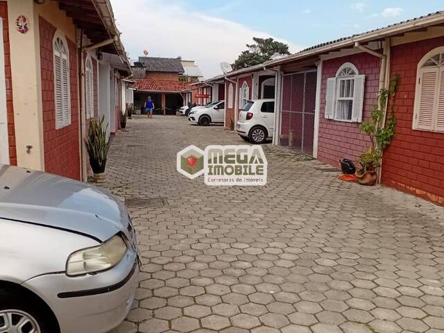#4163 - Casa para Locação em Florianópolis - SC - 2