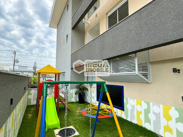 #3600 - Apartamento para Venda em Florianópolis - SC
