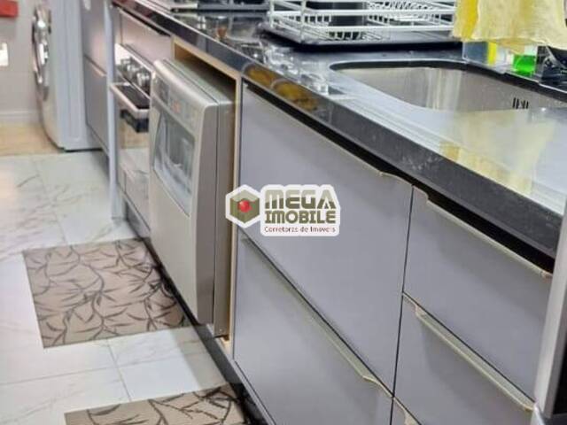 #3775 - Apartamento para Venda em Florianópolis - SC