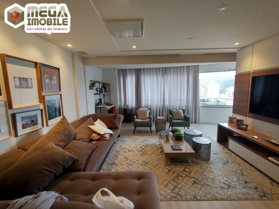 Bela cobertura duplex , bairro TRINDADE, a 8 min do centro! MOBILIADA