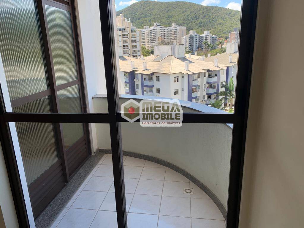 Apartamento à venda com 2 quartos, 65m² - Foto 23