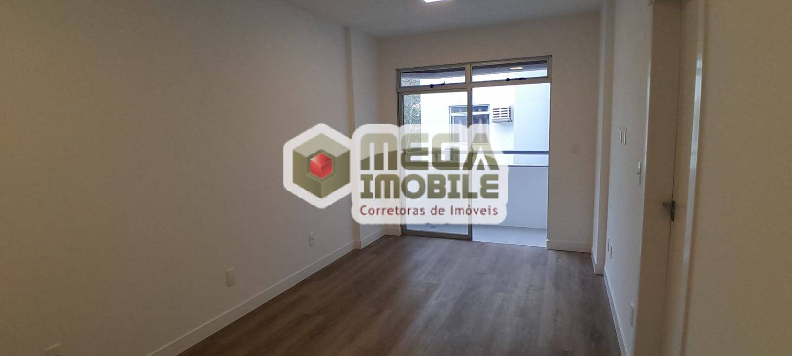 Apartamento reformado com1 dormitório no Itacorubi ,