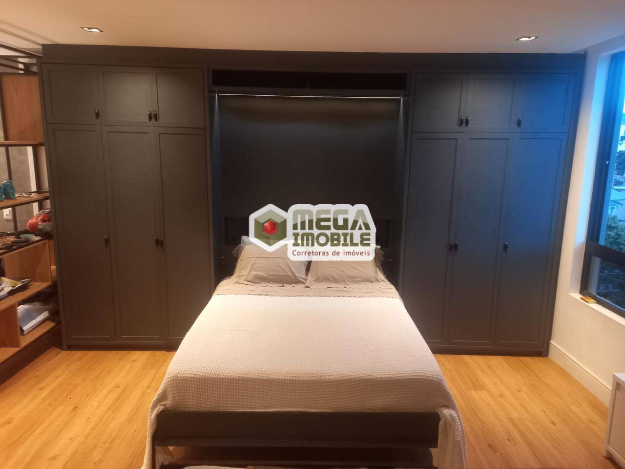 Apartamento à venda com 1 quarto, 50m² - Foto 4