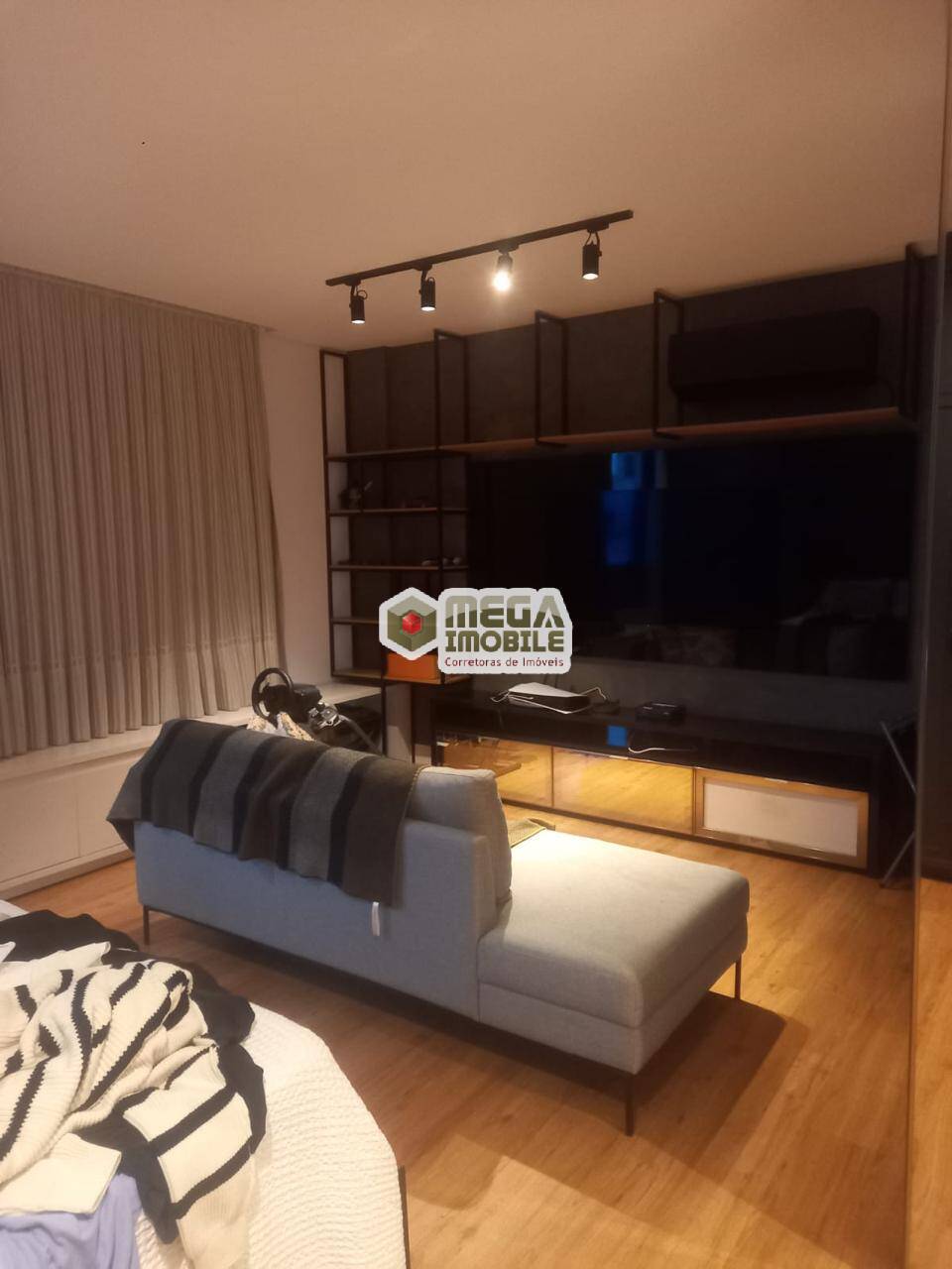 Apartamento à venda com 1 quarto, 50m² - Foto 3