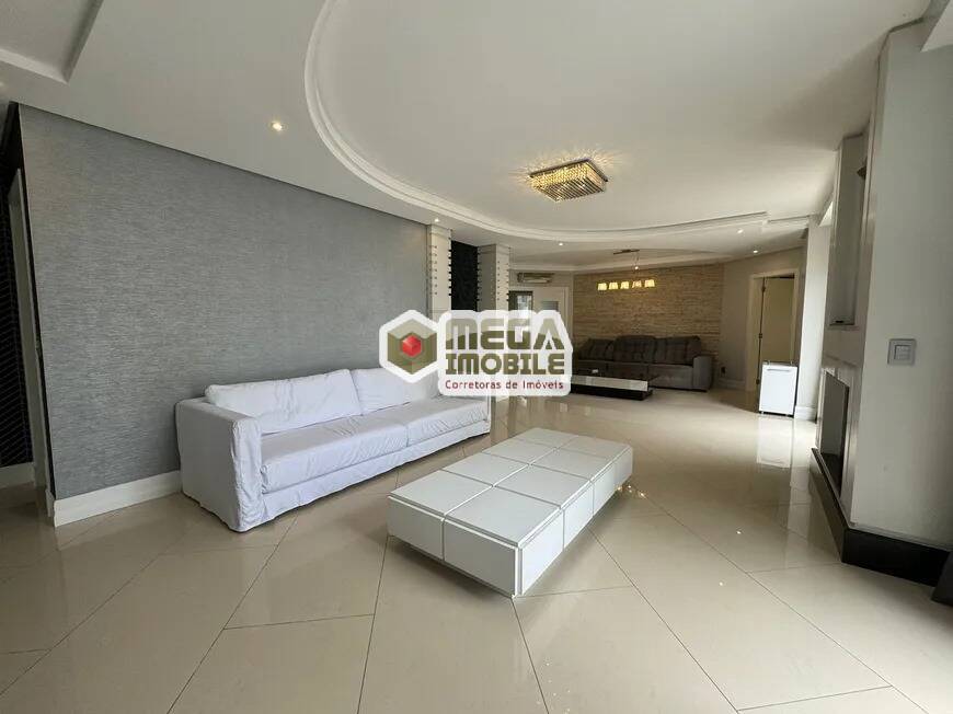 Apartamento elegante em área nobre Centro de Florianópolis, 3 SUÍTES