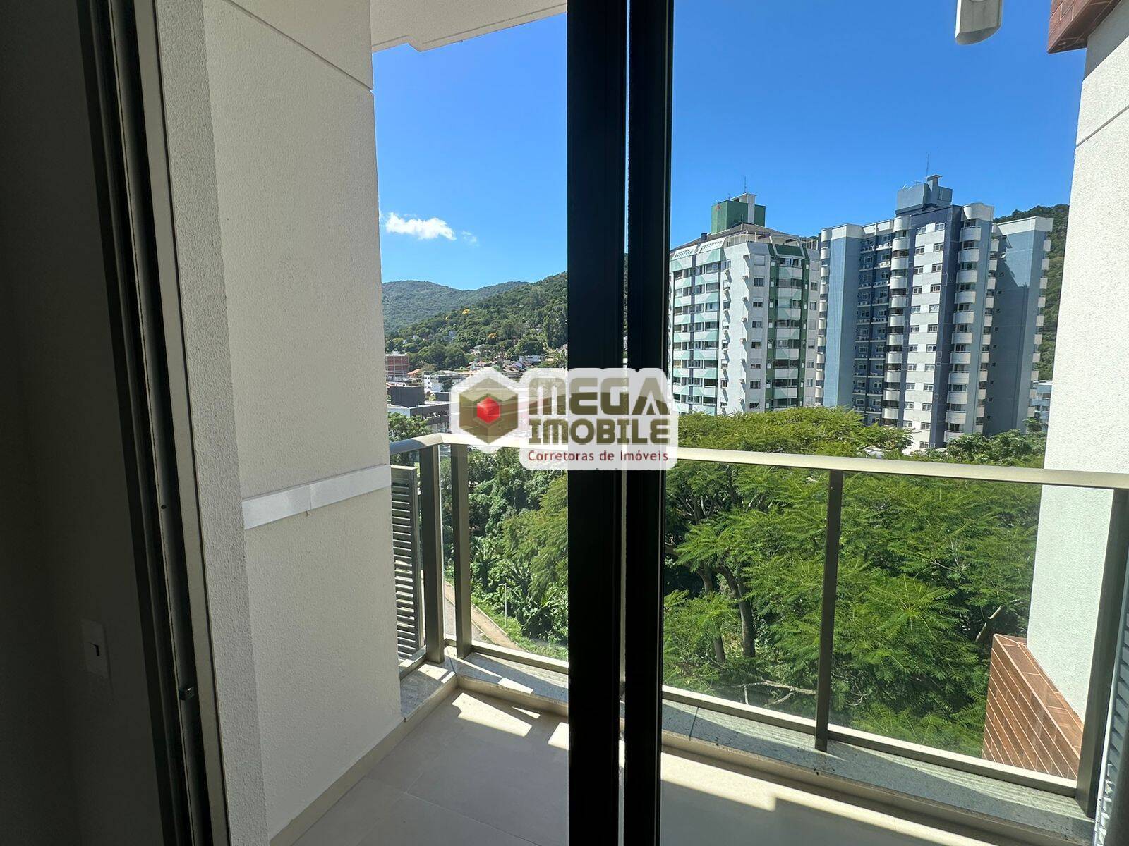 Apartamento à venda com 1 quarto, 50m² - Foto 12