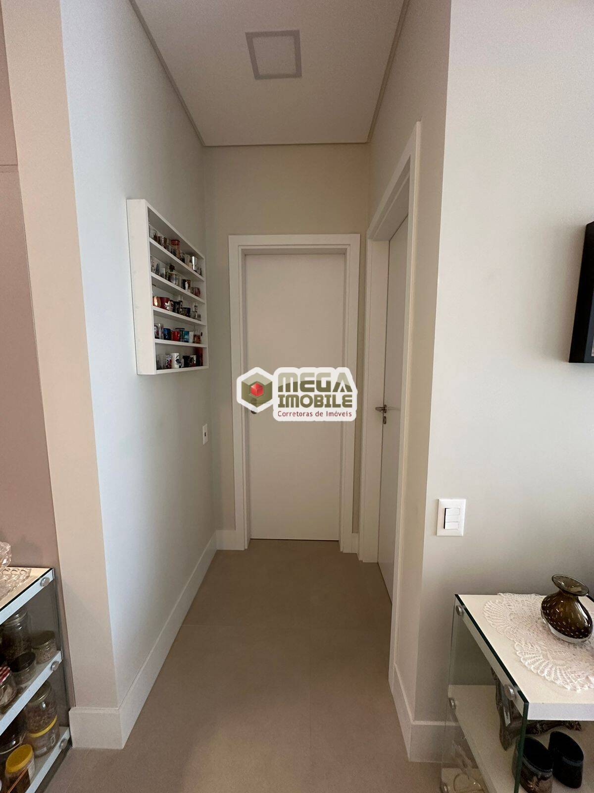 Apartamento à venda com 1 quarto, 50m² - Foto 15