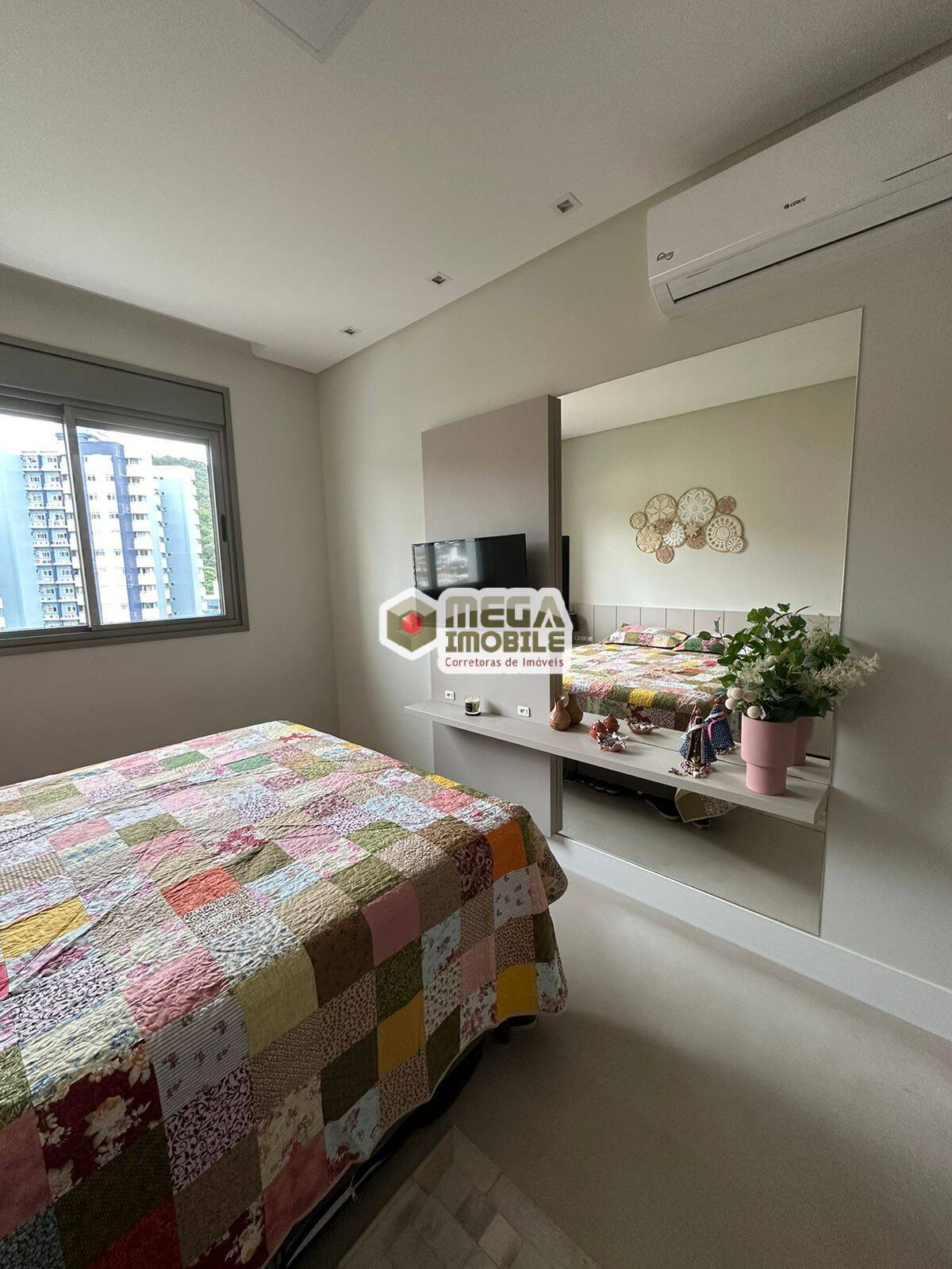 Apartamento à venda com 1 quarto, 50m² - Foto 9