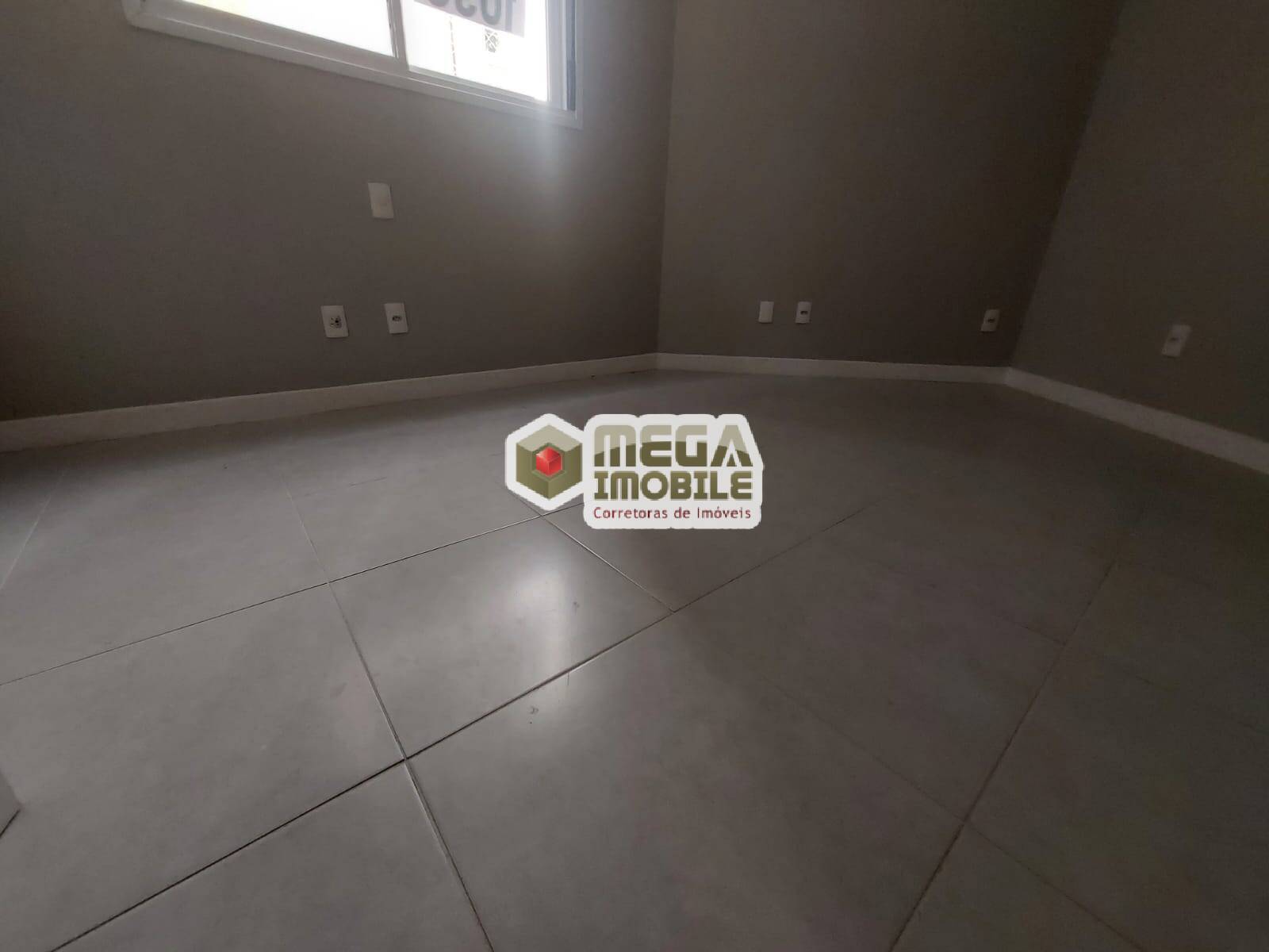 Apartamento à venda com 3 quartos, 82m² - Foto 12
