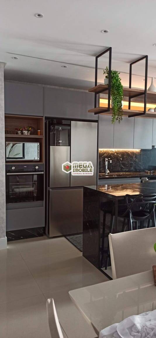 Apartamento à venda com 3 quartos, 102m² - Foto 12