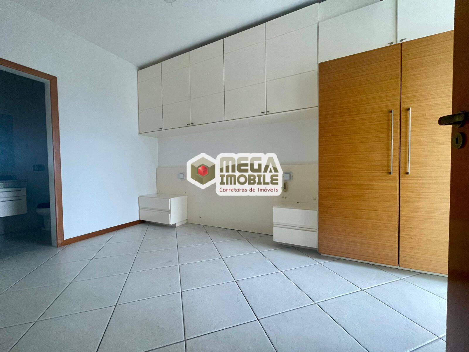 Apartamento à venda com 2 quartos, 72m² - Foto 6