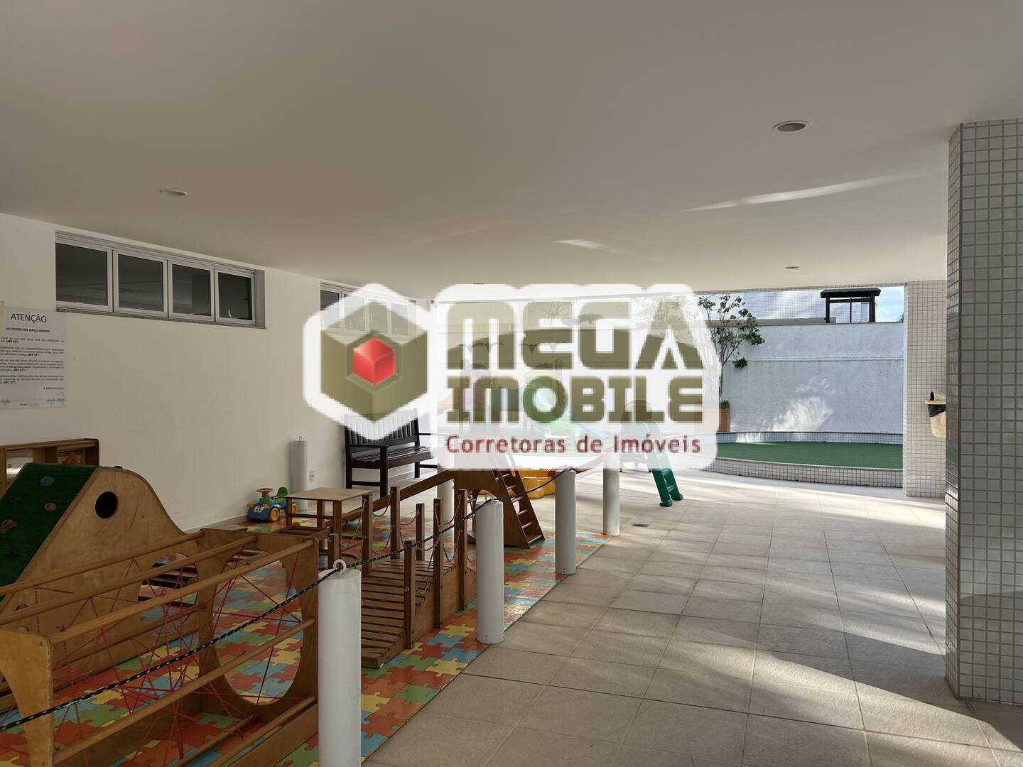 Apartamento à venda com 3 quartos, 89m² - Foto 28