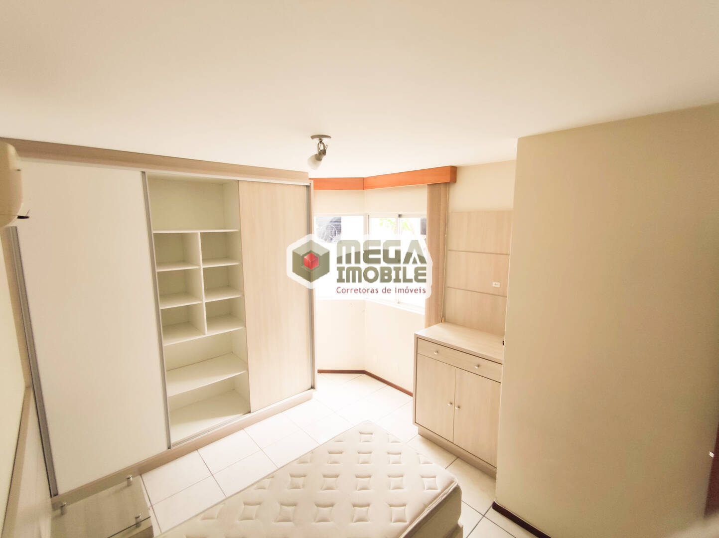 Apartamento à venda com 3 quartos, 91m² - Foto 17