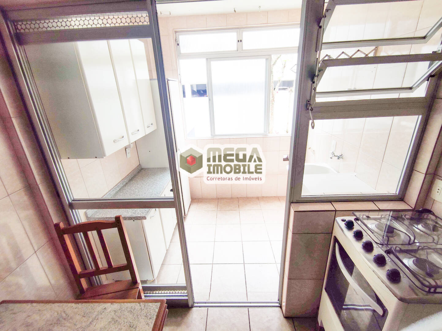Apartamento à venda com 3 quartos, 91m² - Foto 8