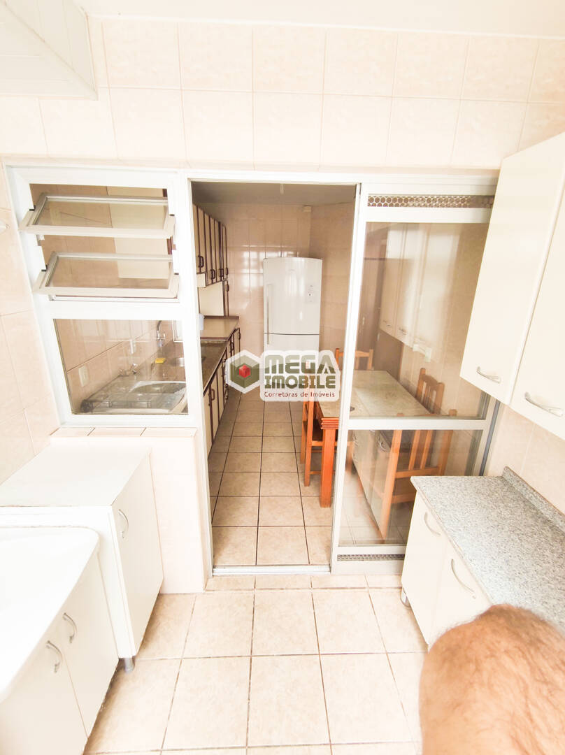 Apartamento à venda com 3 quartos, 91m² - Foto 12