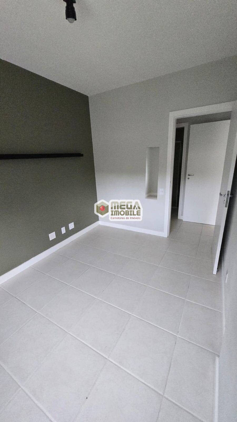 Apartamento à venda com 2 quartos, 60m² - Foto 17