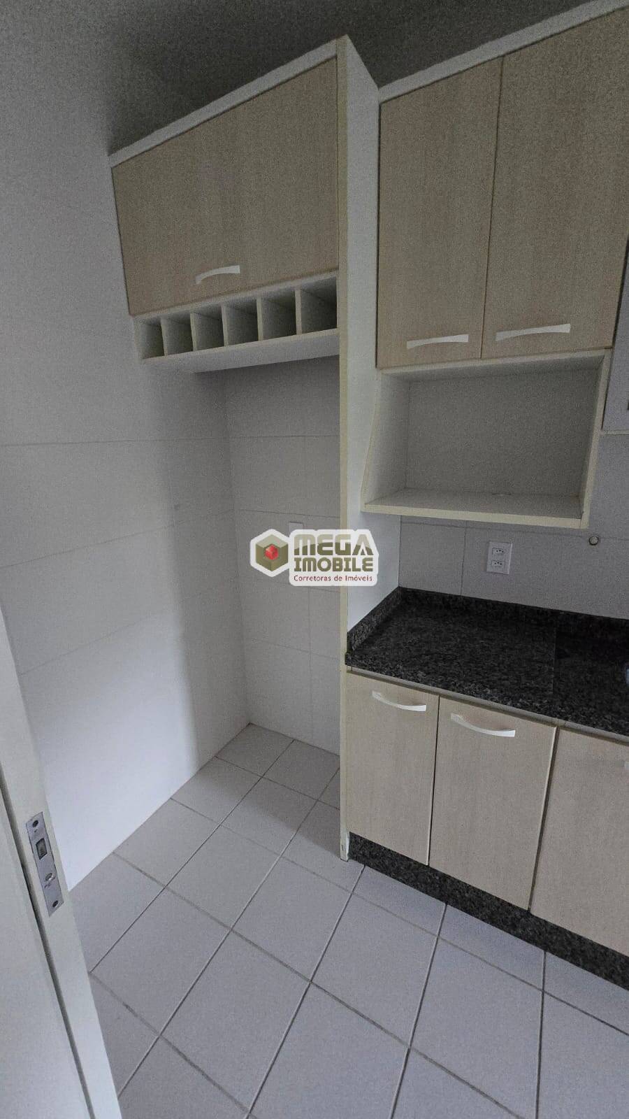 Apartamento à venda com 2 quartos, 60m² - Foto 10