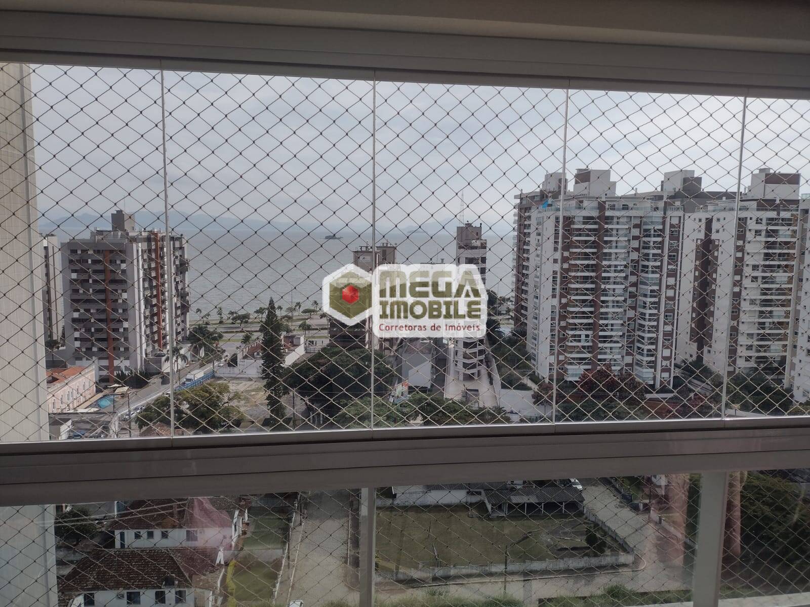 Apto Agronomica, 125m2, Vista Mar, lazer,beira mar