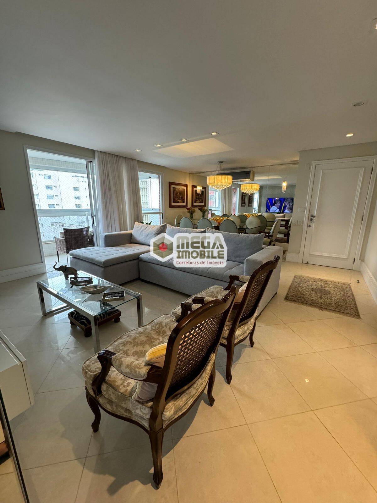 Apartamento Alto Padrão , centro de Florianopolis, 4 dormitorios ( 1 suíte)